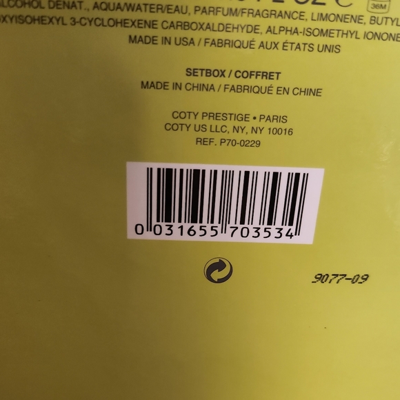 Kenneth Cole Reaction Cologne Empty Box Green - Picture 3 of 7